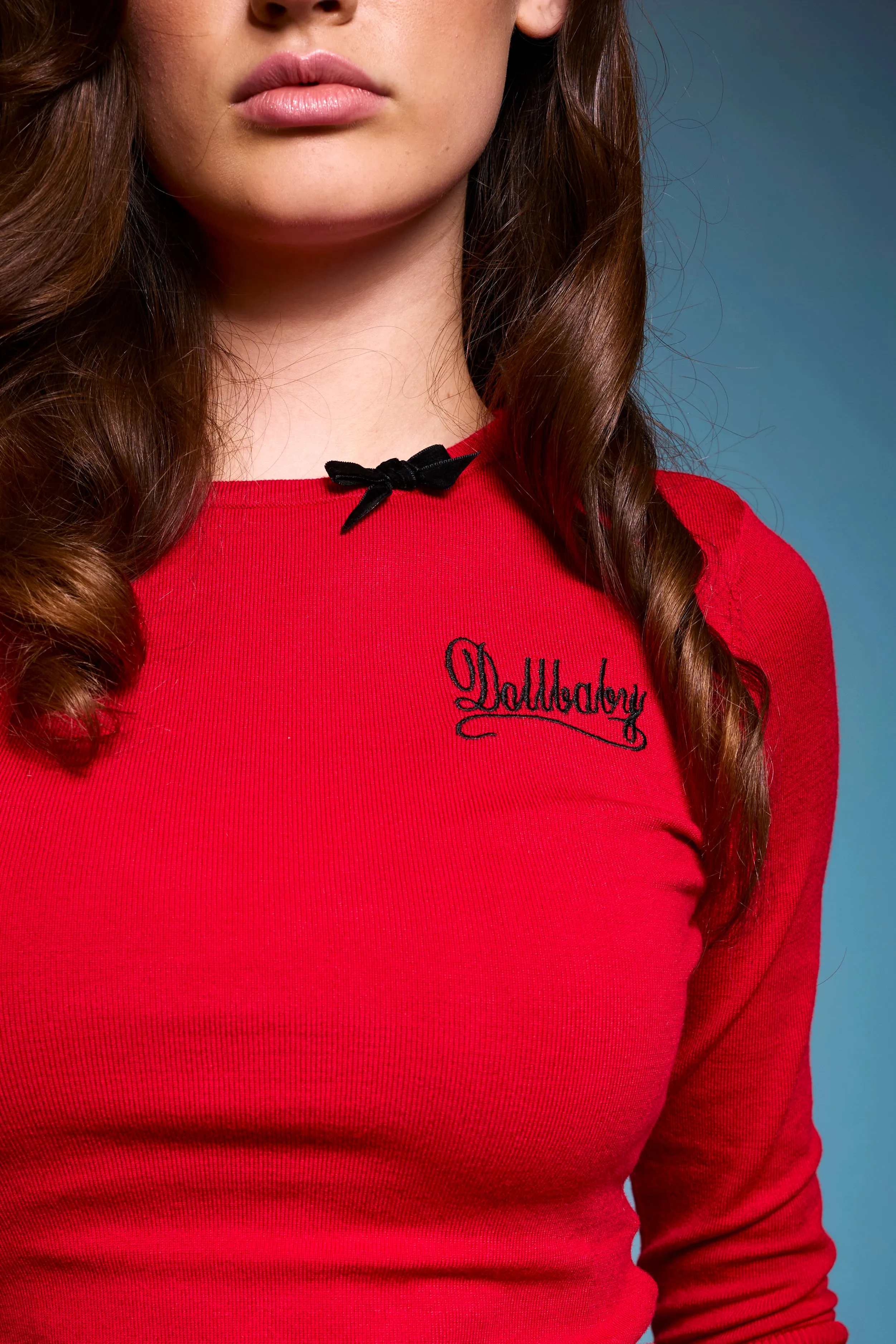 The Dollbaby Sweater in rouge